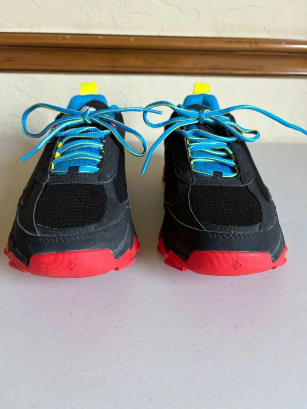 Columbia Hatana Max Outdry Waterproof Trail Shoes Men's US 8 Black Compass Blue